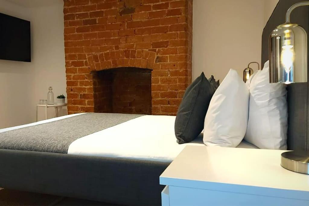 Stylish Apartment In City Centre With Parking 普雷斯顿 外观 照片