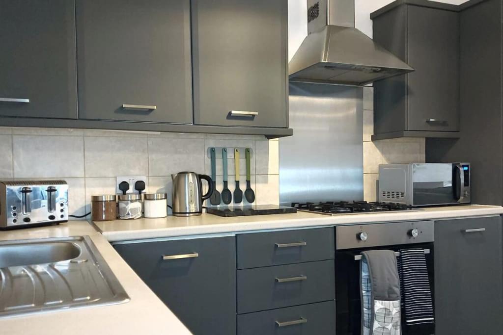 Stylish Apartment In City Centre With Parking 普雷斯顿 外观 照片